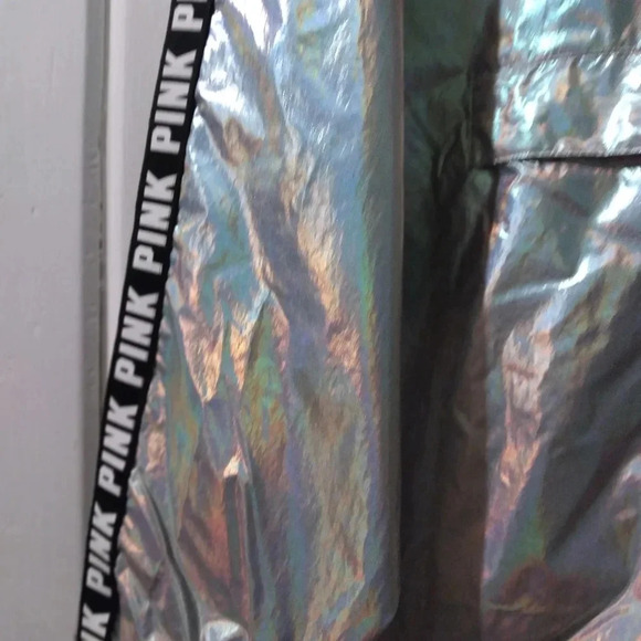 VS PINK iridescent anorak jacket XS/S NWT - Picture 3 of 5
